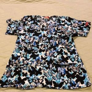 Adorable Dickies butterfly scrub top